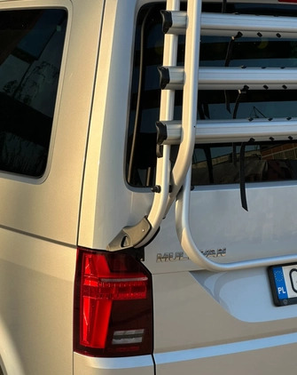 Volkswagen Multivan cena 229900 przebieg: 38400, rok produkcji 2021 z Gdańsk małe 562